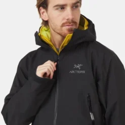 Arc'teryx Beta Long Hardshell Jas 19 Arc'teryx Beta Long Hardshell Jas -NL Uitrusting Voor Buiten Verkoopwinkel 2009015868894 015 nl