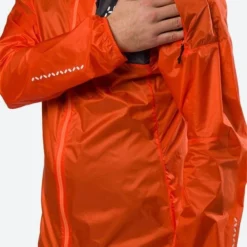 Haglöfs L.I.M Shield Hood Windjack -NL Uitrusting Voor Buiten Verkoopwinkel b12ad90057 2671 015 nl