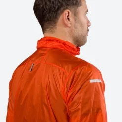 Haglöfs L.I.M Shield Hood Windjack -NL Uitrusting Voor Buiten Verkoopwinkel b12ad90057 2671 016 nl