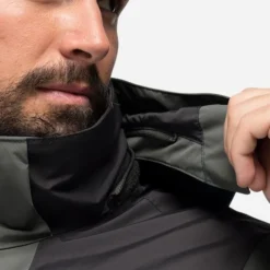 Jack Wolfskin Jasper Hardshell Jas 12 Jack Wolfskin Jasper Hardshell Jas -NL Uitrusting Voor Buiten Verkoopwinkel b12ae90331 5656 04 nl