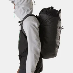 Arc'teryx Alpha Hardshell Jas -NL Uitrusting Voor Buiten Verkoopwinkel b12ae90350 7010 04 nl