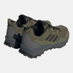 ADIDAS Terrex AX4 Wandelschoen 14 ADIDAS Terrex AX4 Wandelschoen -NL Uitrusting Voor Buiten Verkoopwinkel b22aab0009 5870 04 nl