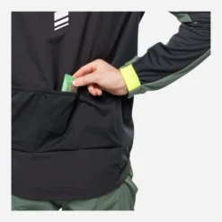 Jack Wolfskin Morobbia Softshell Fietsjas 13 Jack Wolfskin Morobbia Softshell Fietsjas -NL Uitrusting Voor Buiten Verkoopwinkel d12ae90058 5252 06 nl