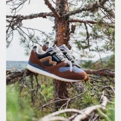 Karhu Synchron Classic 19 Karhu Synchron Classic -NL Uitrusting Voor Buiten Verkoopwinkel iabee00009 6140 09 nl